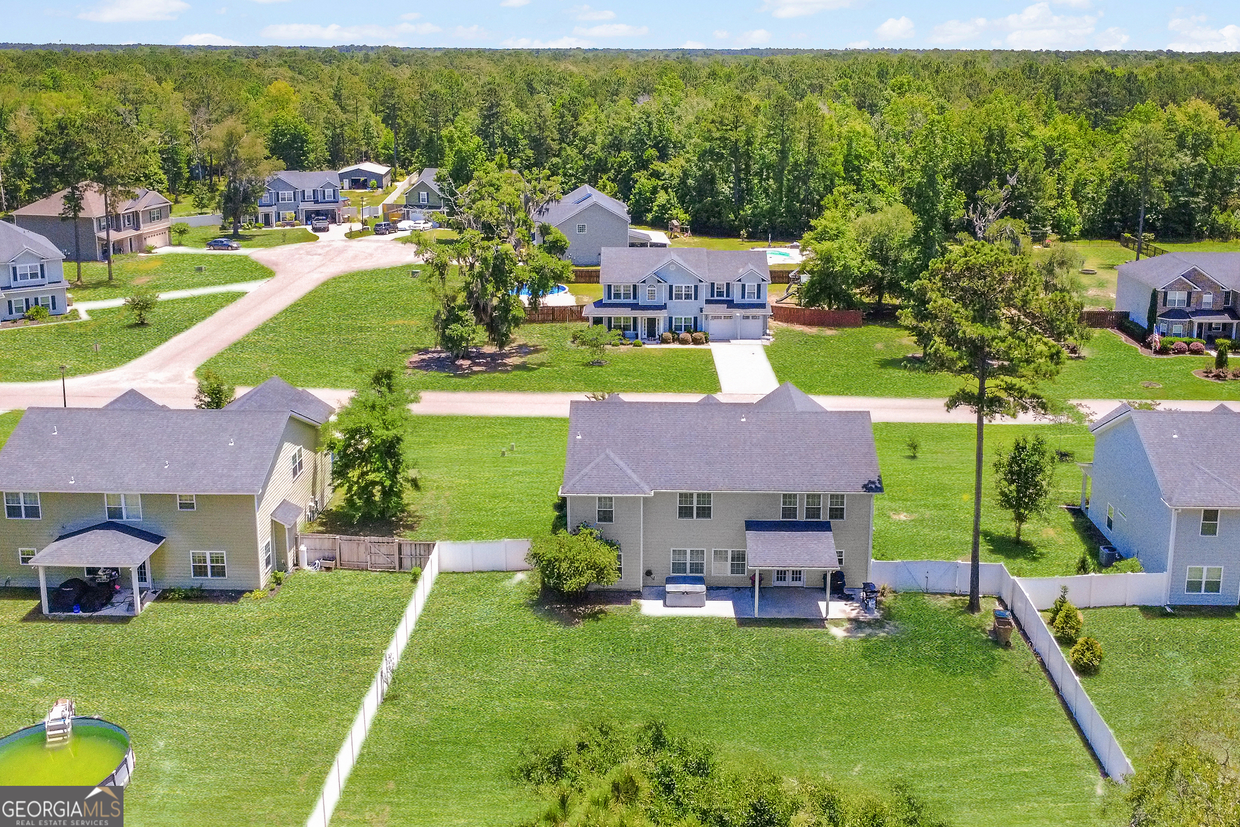 290 Kerry DR