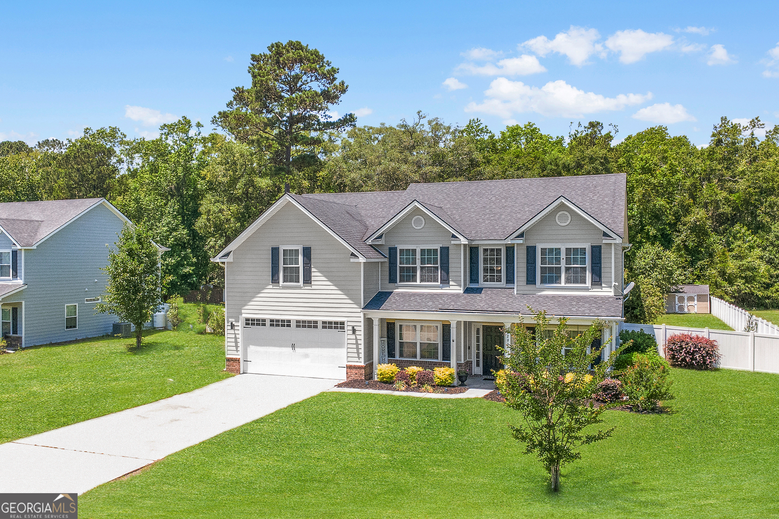 290 Kerry DR