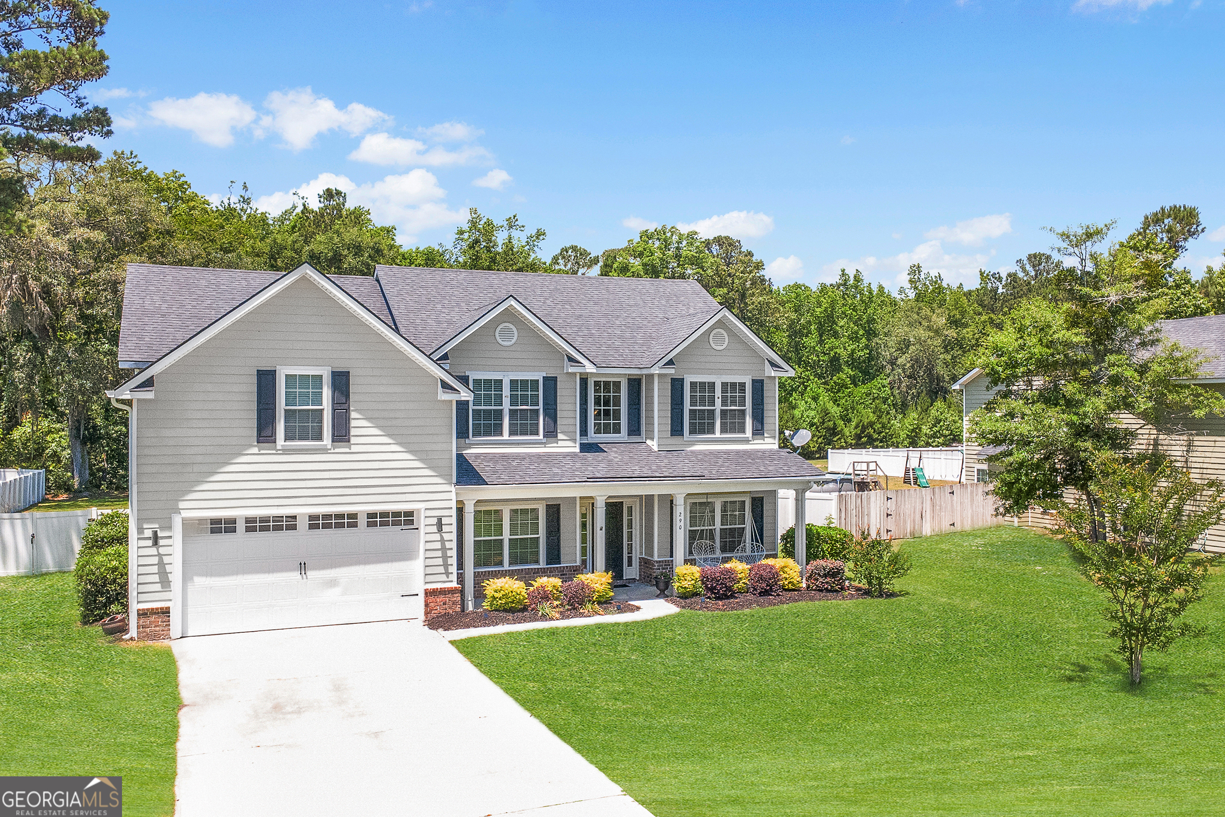 290 Kerry DR