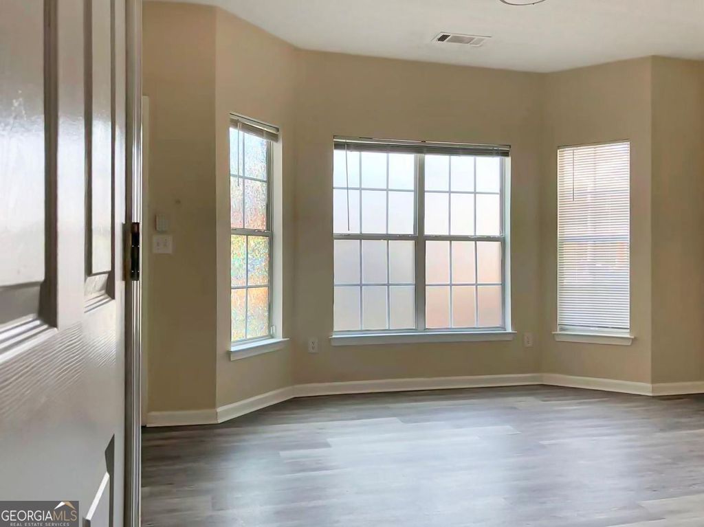 Photo of 2568 Walden Lake Drive, Decatur, GA 30035 (MLS # 10673298)