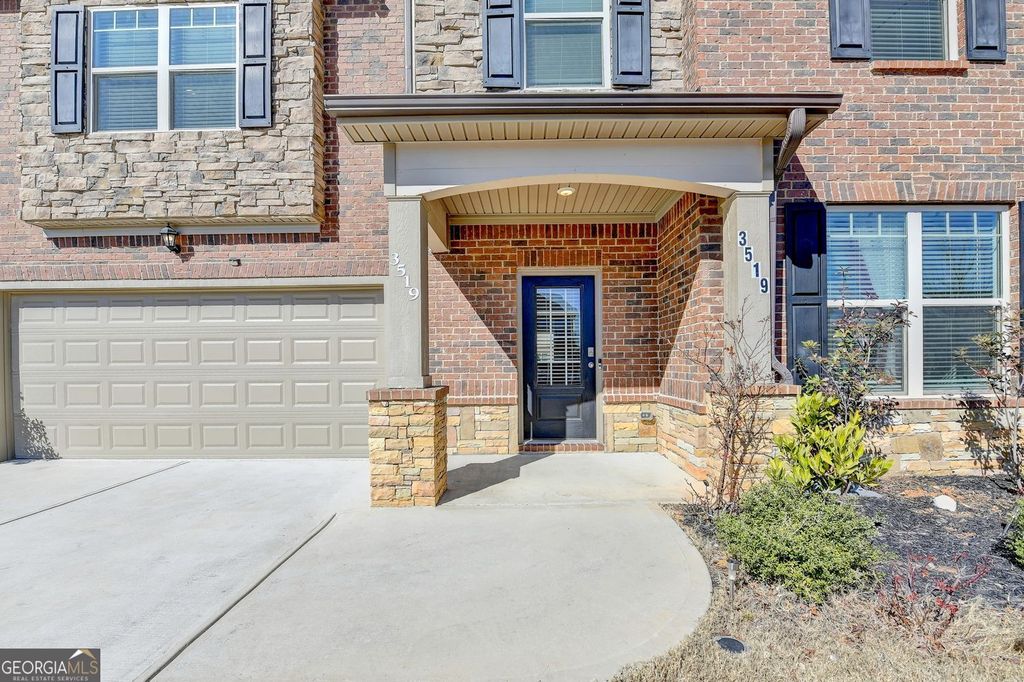 Photo of 3519 English Elm Way, Loganville, GA 30052 (MLS # 10692821)