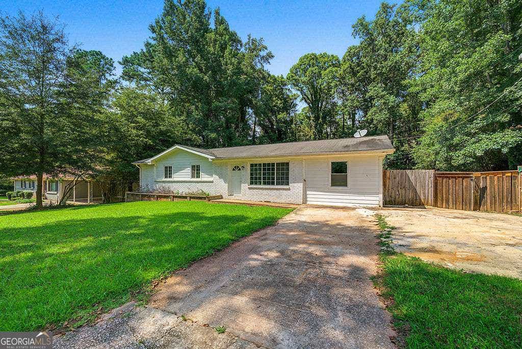 Photo of 3740 Lavilla Drive, Powder Springs, GA 30127 (MLS # 10824725)