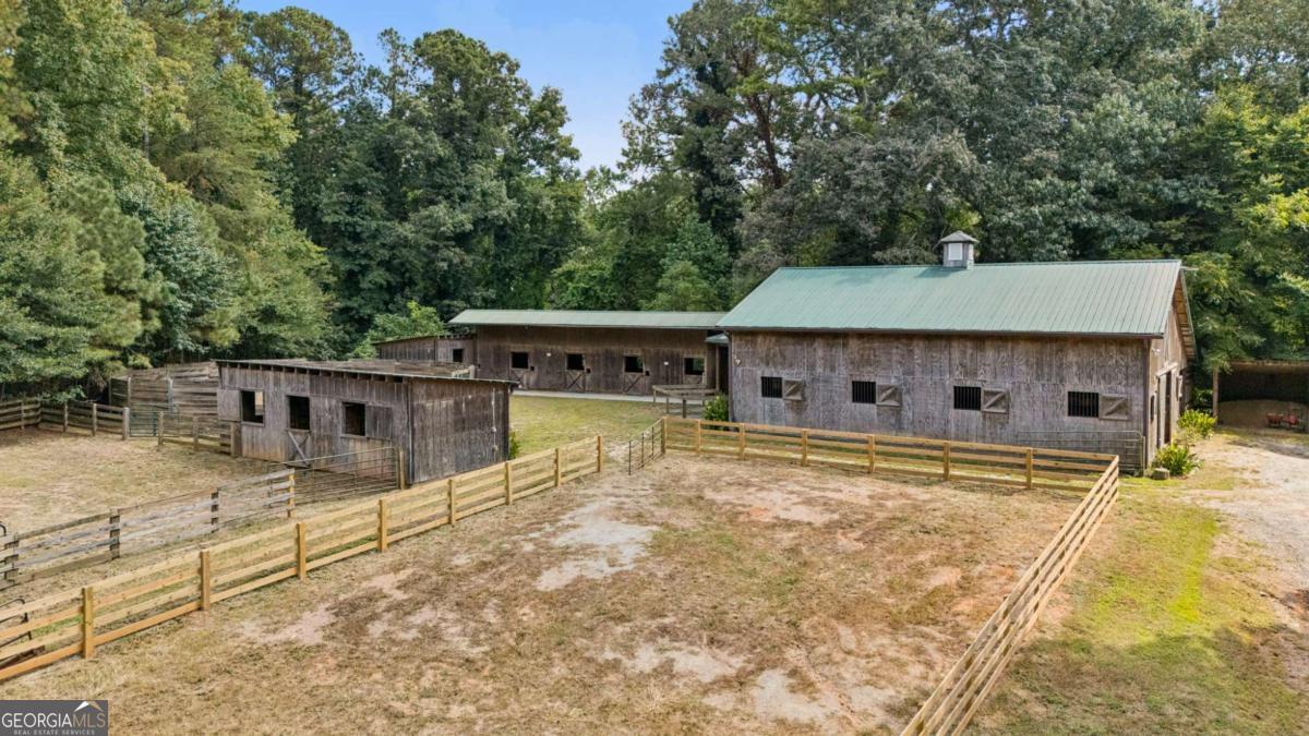 4019 Wesley Chapel RD