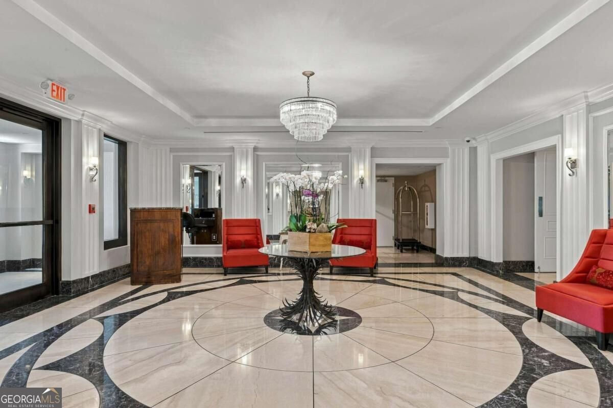 3376 Peachtree RD NE 42A