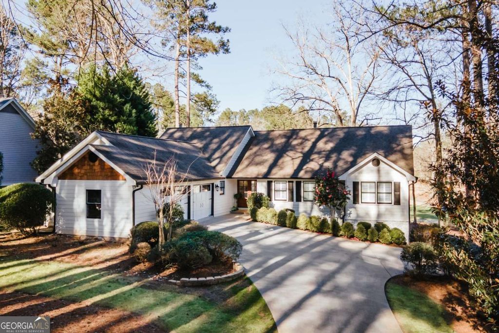 Photo of 1040 Spy Glass Hill, Greensboro, GA 30642 (MLS # 10674086)
