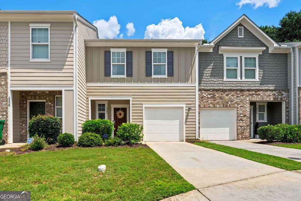 Photo of 3342 Tarian Way, Decatur, GA 30034 (MLS # 10827624)