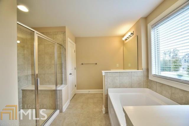 Hampton Station - Residential