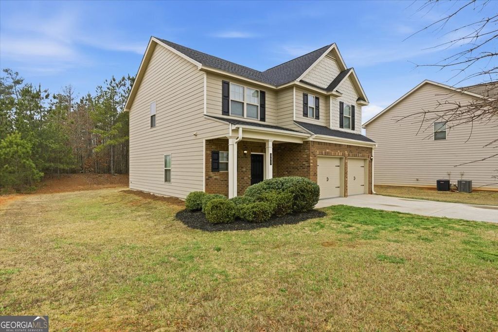 Photo of 395 Bandelier Circle, Hampton, GA 30228 (MLS # 10704163)