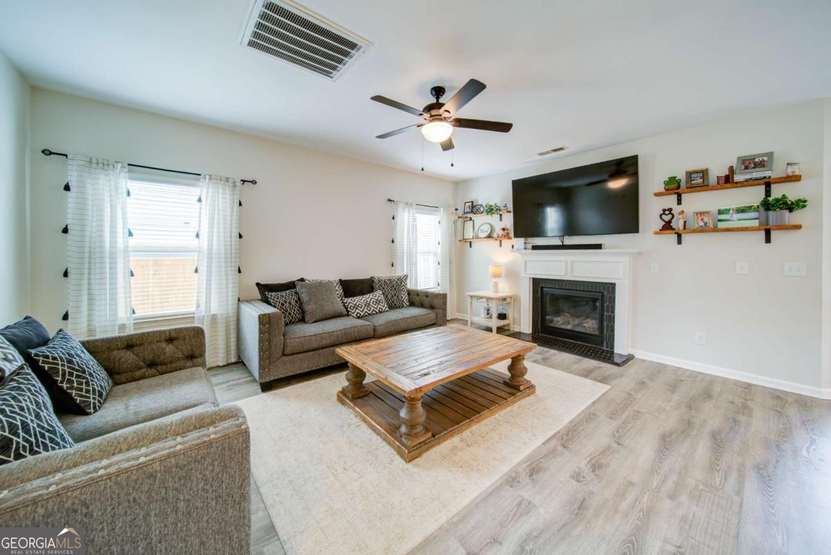 5745 Bucknell TRCE