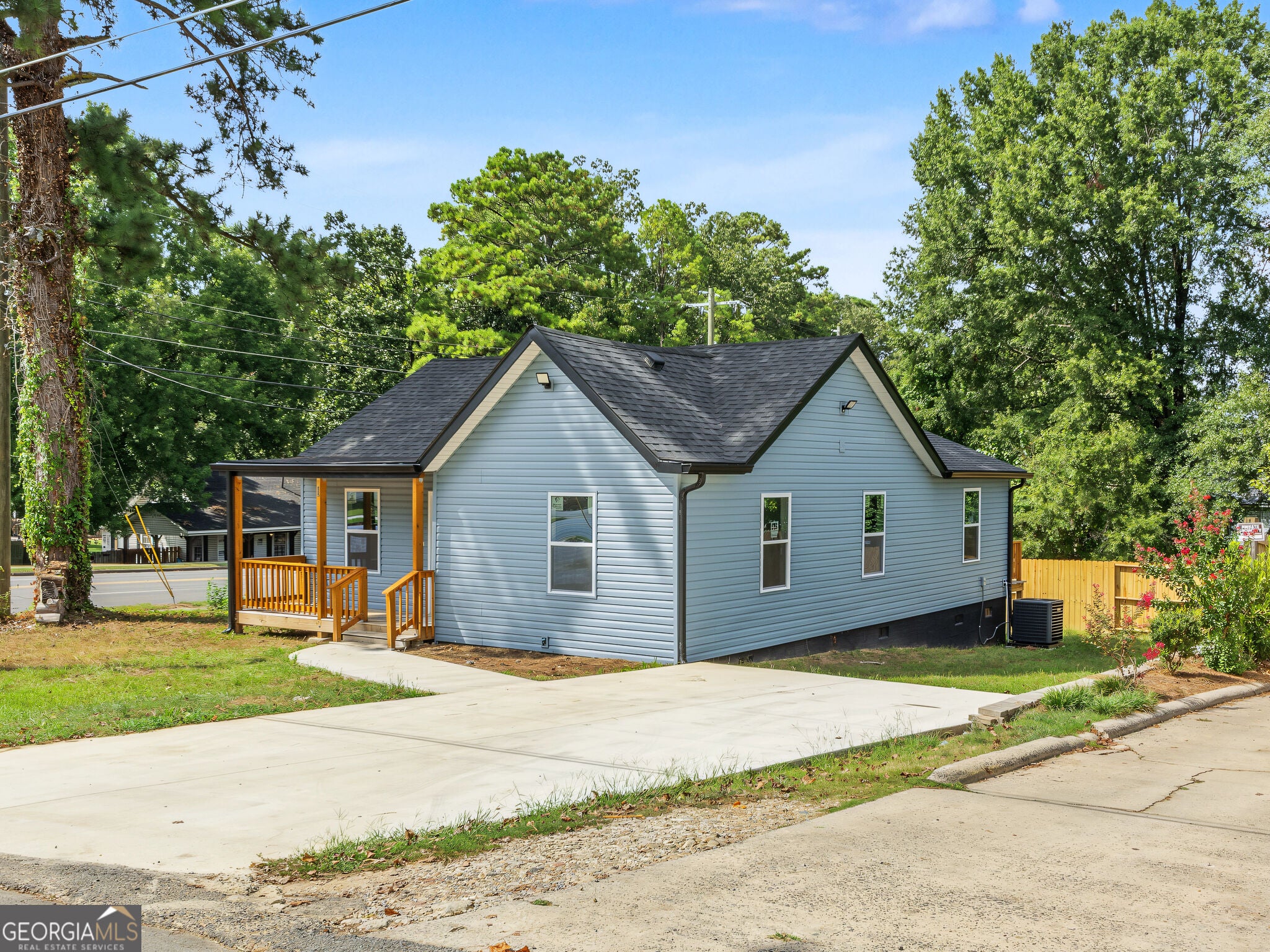 1 Lucille AVE NW