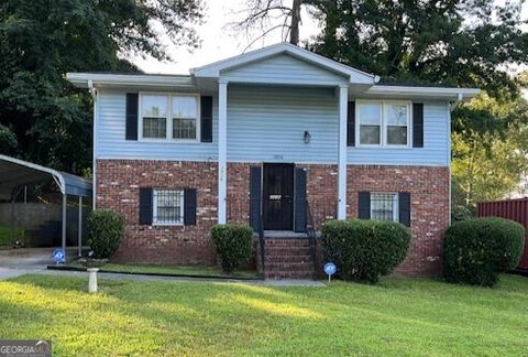 2836 Darrah DR SW Atlanta GA 30331