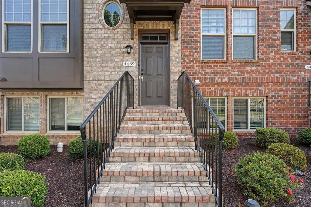 Photo of 4469 Dunblane Avenue, Sugar Hill, GA 30518 (MLS # 10817449)