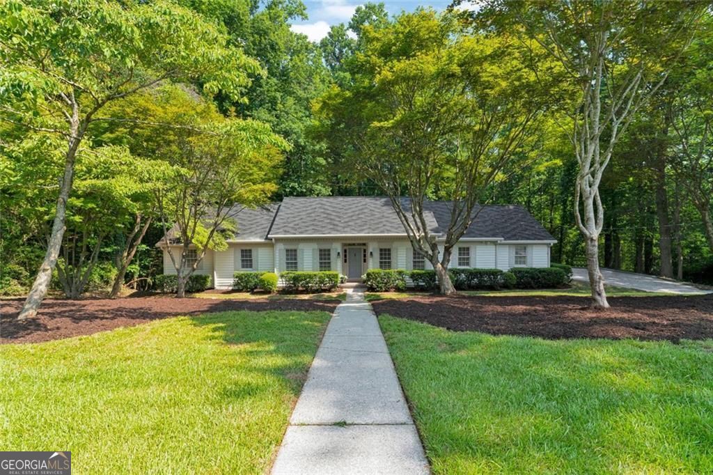 1590 Sunnybrook Farm RD