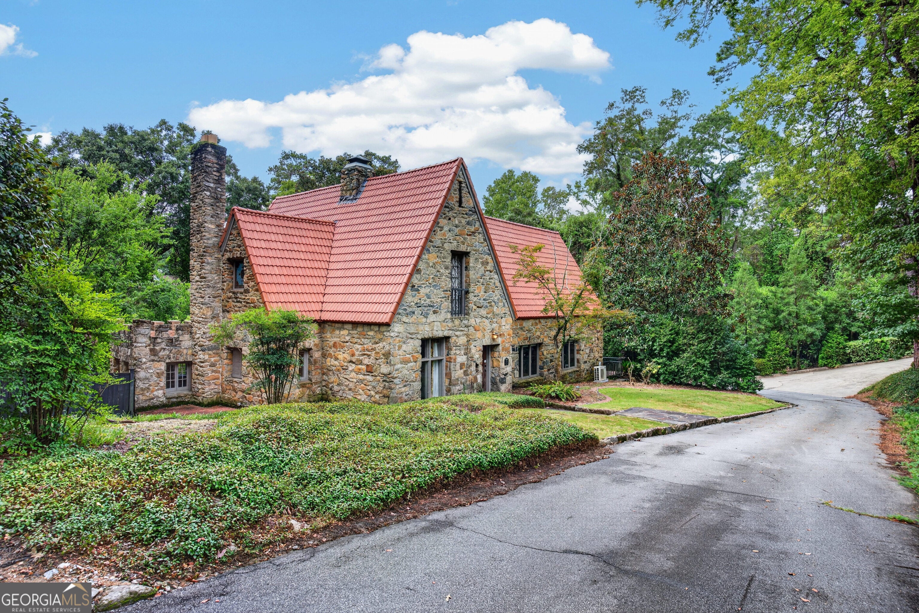 1414 Dinglewood DR