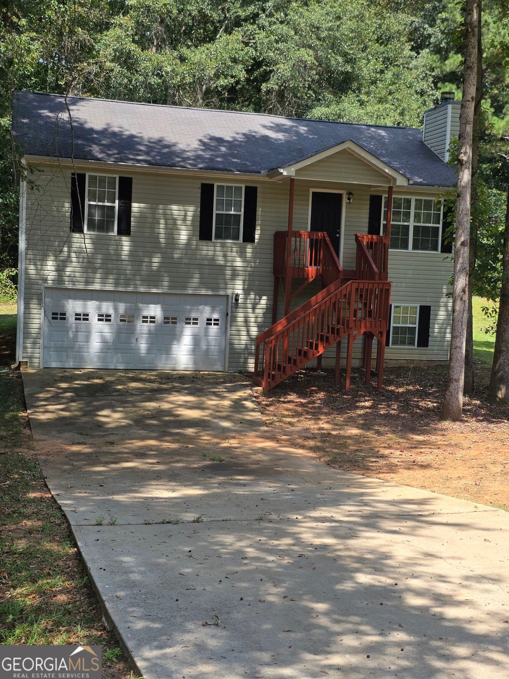 Photo of 186 S Red Oak Way, Temple, GA 30179 (MLS # 10839735)