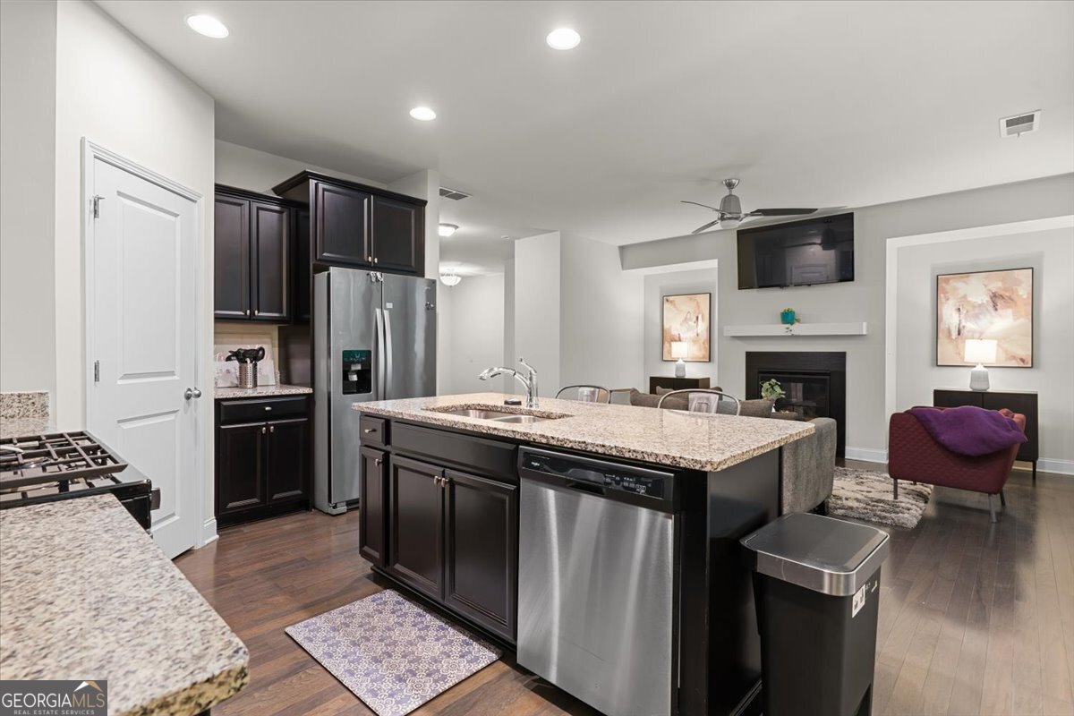 Overton Place - Residential