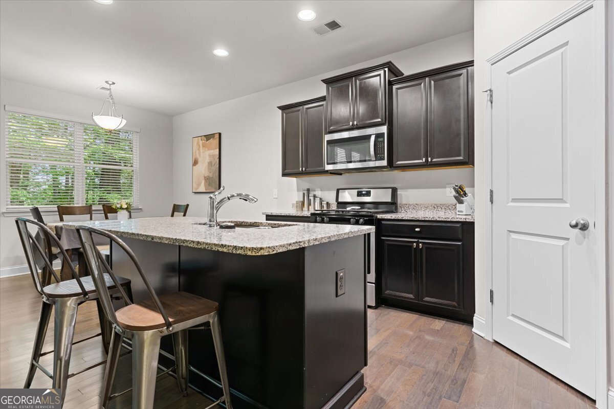 881 Whittington PKWY SW