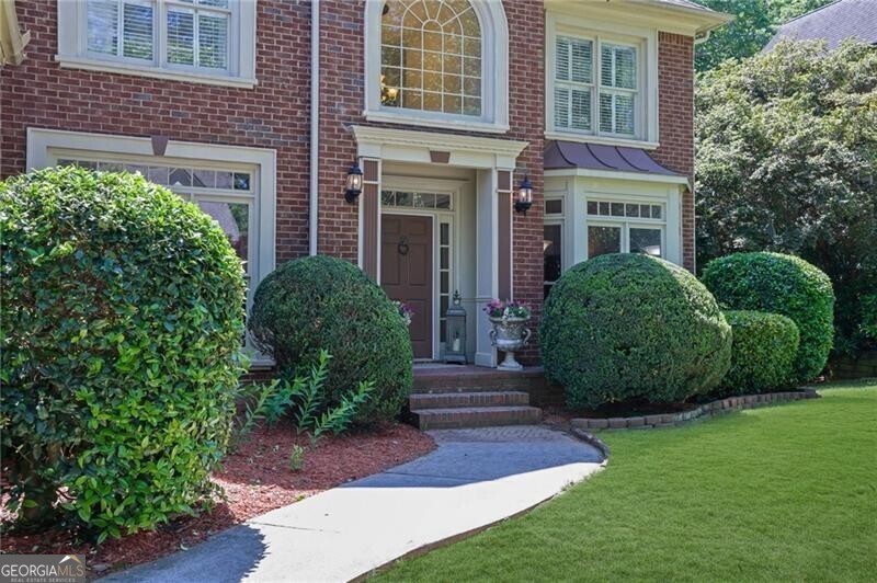 765 Vinings Estates DR SE