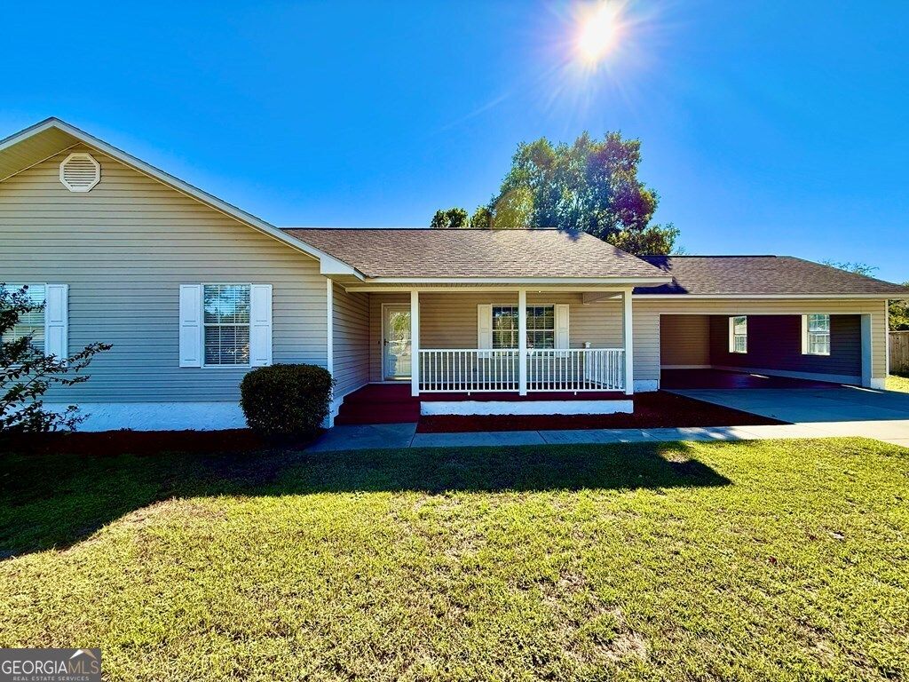 Photo of 1402 Bear Creek Road, Adel, GA 31620 (MLS # 10678597)