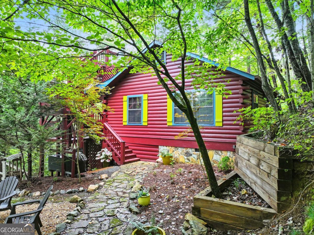 125 Laurel Mountain RD