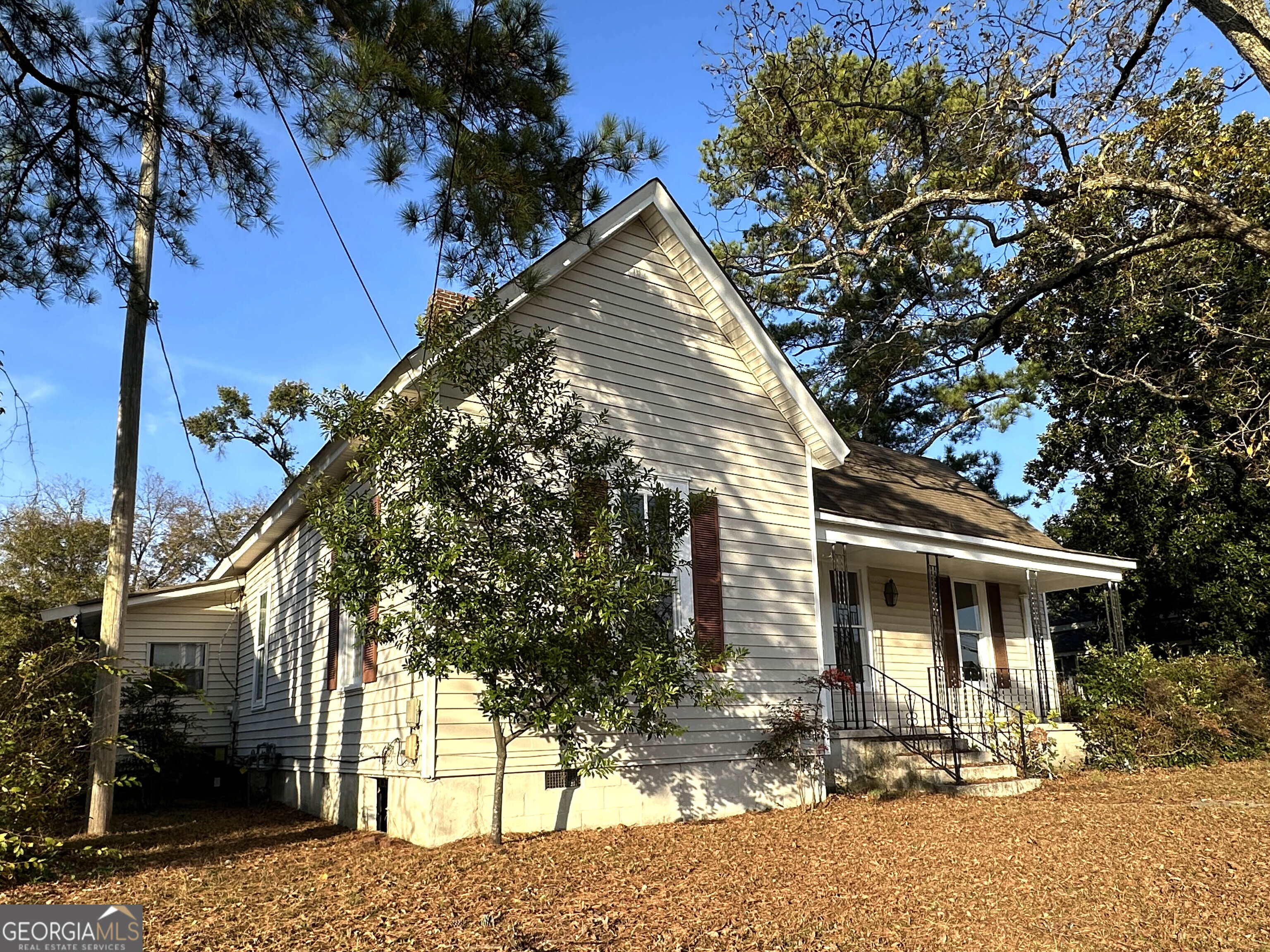 1007 Peek ST NW