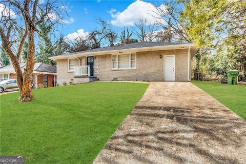 Photo of 2131 Meador Avenue SE, Atlanta, GA 30315 (MLS # 10778278)