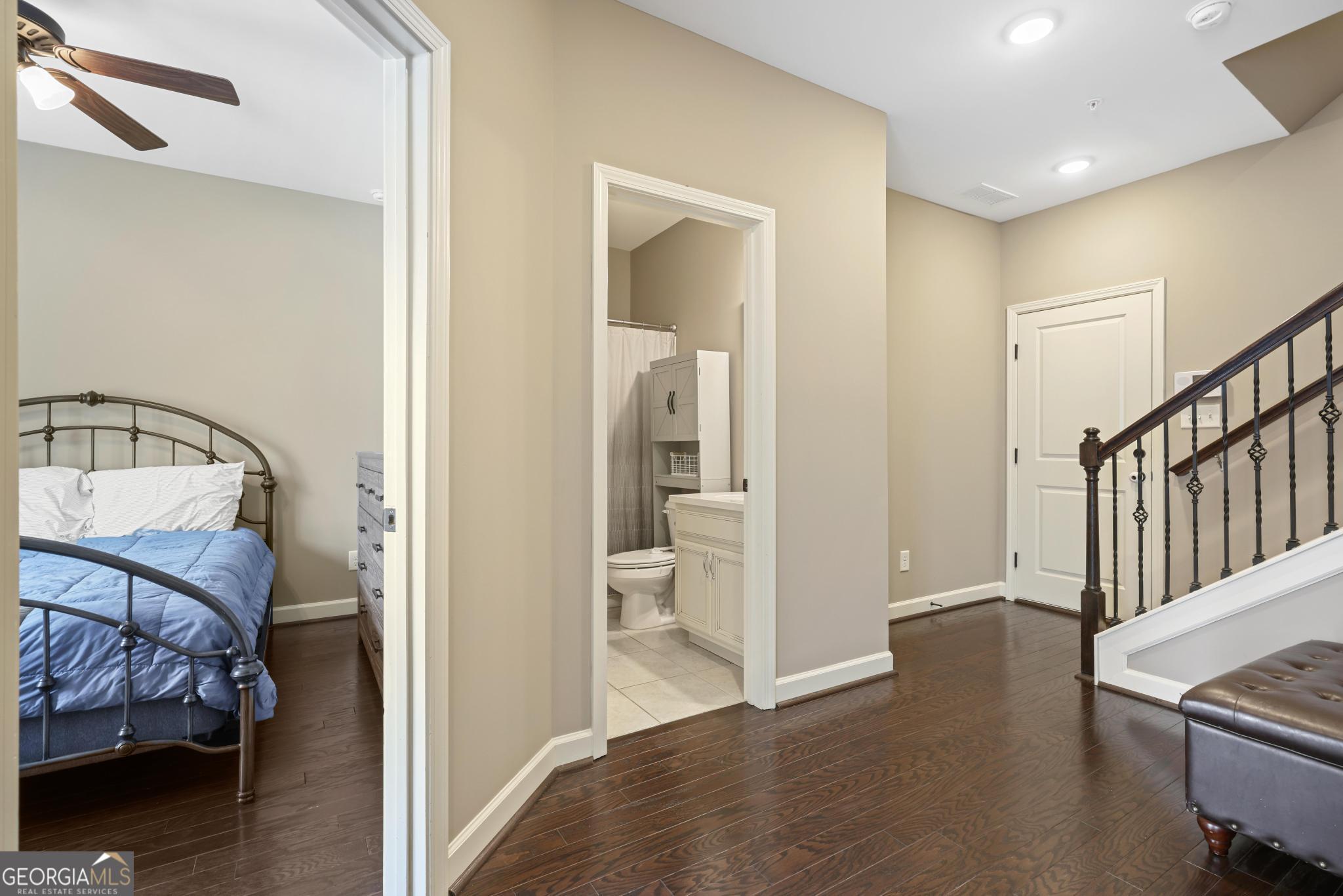 808 Caldwell CIR