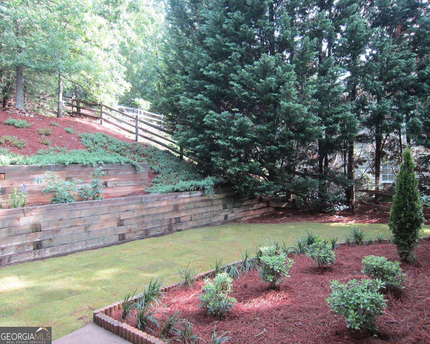 5860 Fairway View DR