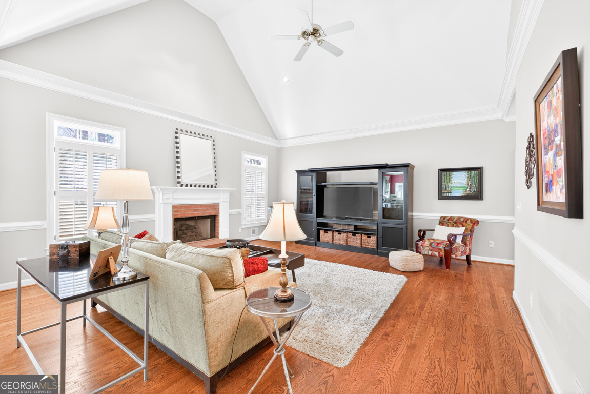 1369 Megan Danielle DR SW