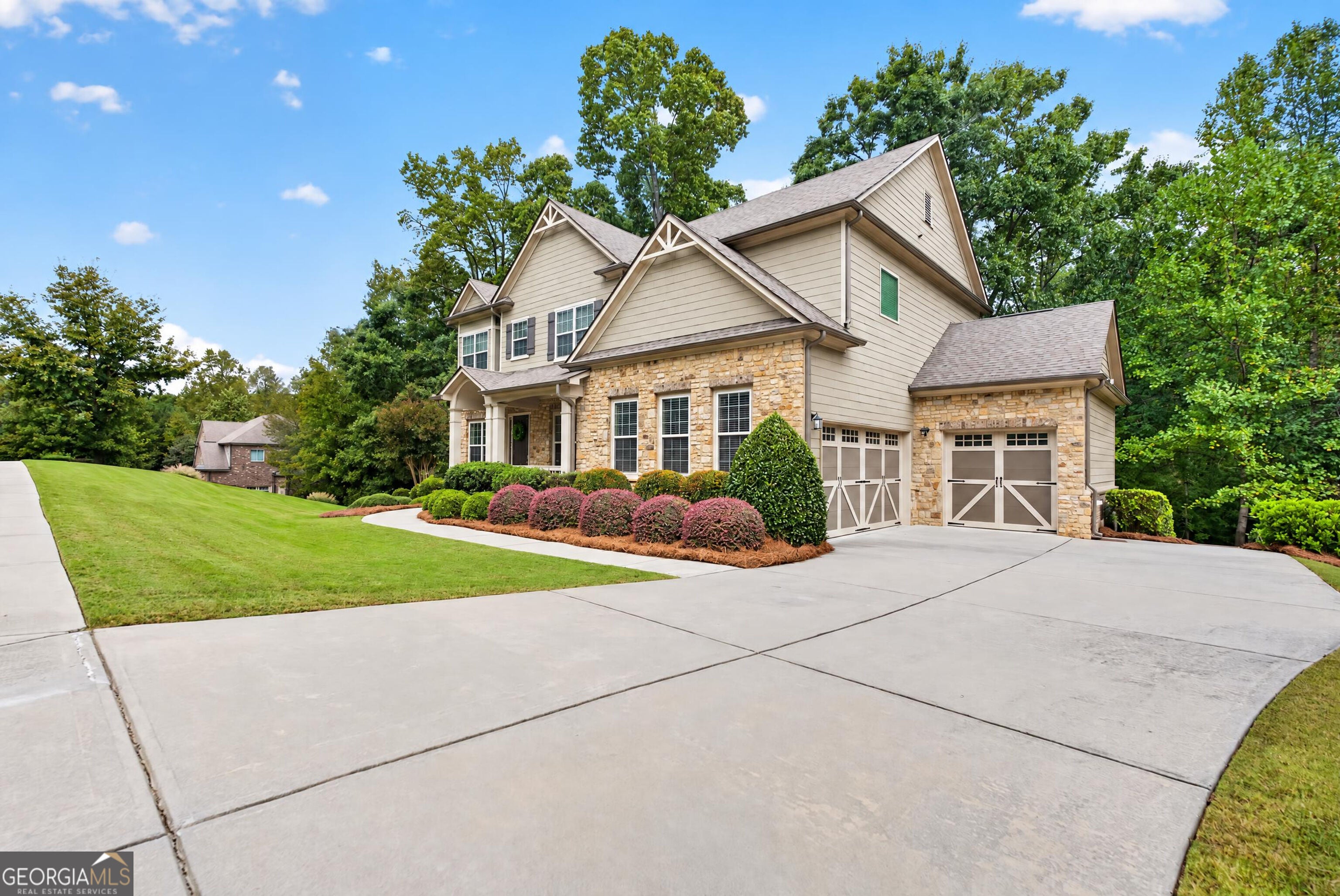 2720 Cogburn Lane