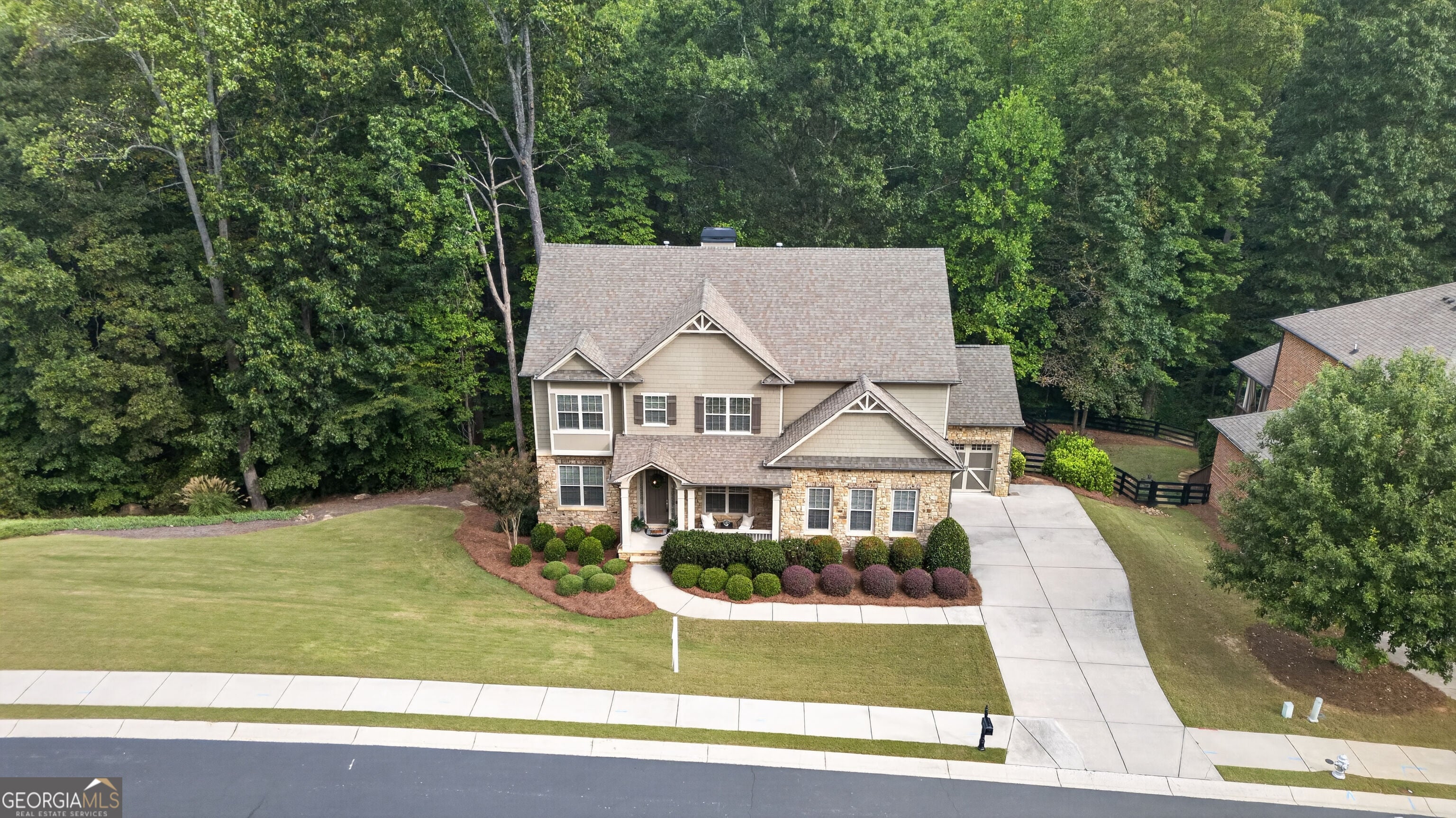 2720 Cogburn Lane
