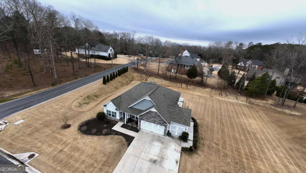 Photo of 509 Benstone Drive NE, Calhoun, GA 30701 (MLS # 10699736)