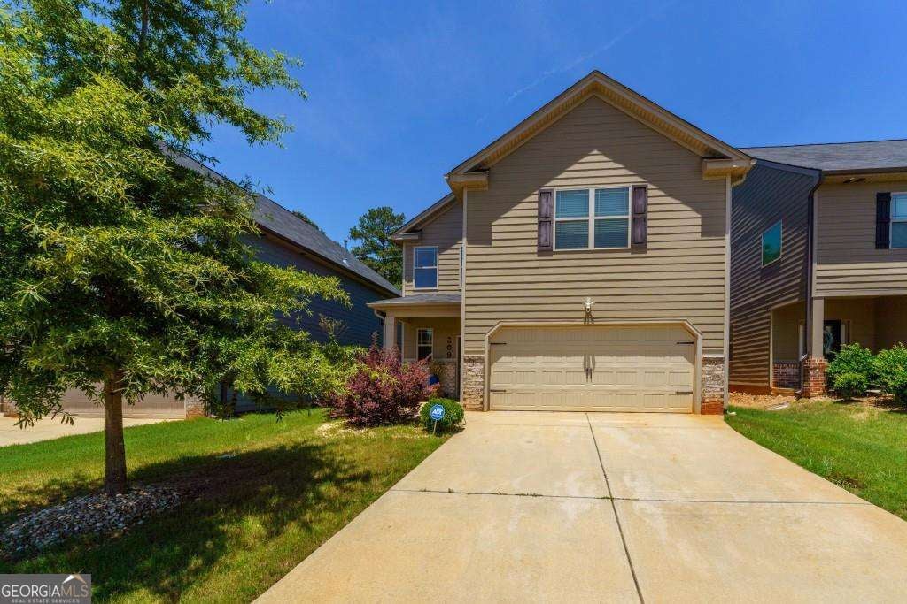 Photo of 209 Emporia Loop, Mcdonough, GA 30253 (MLS # 10808506)