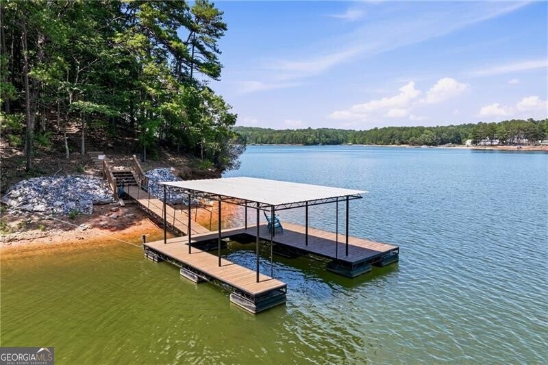 3150 Edgewater DR