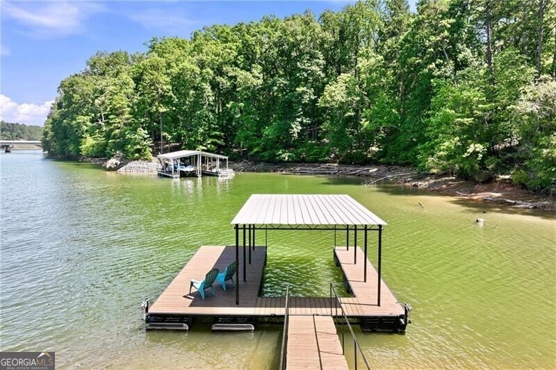 3150 Edgewater DR