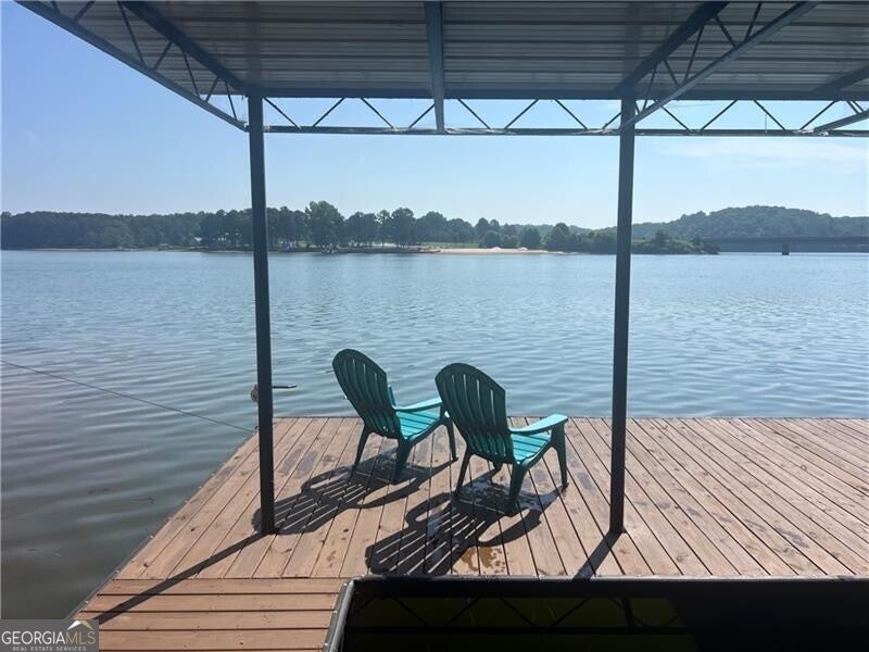 3150 Edgewater DR