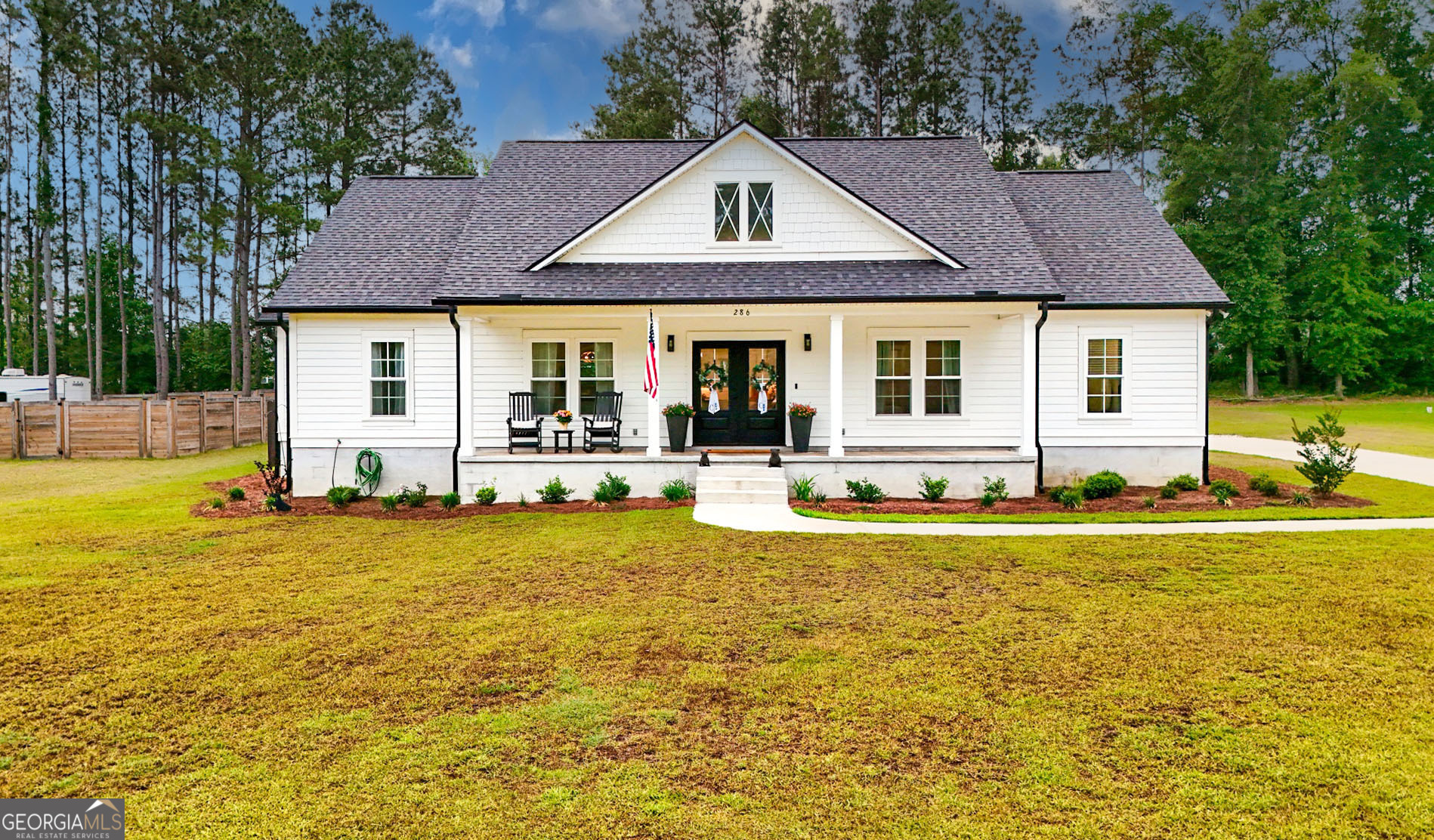 Listing image 2