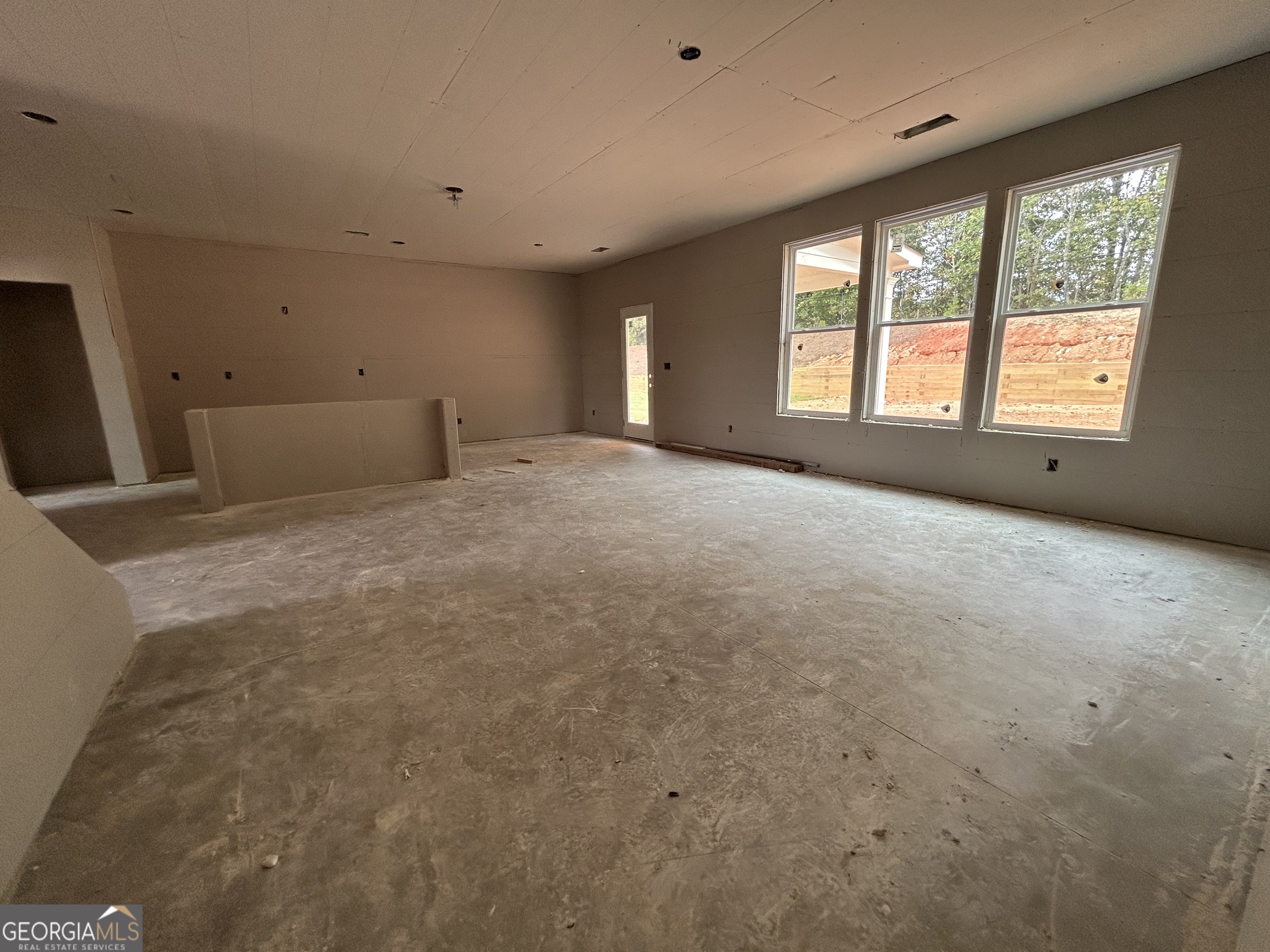 183 Annie LN