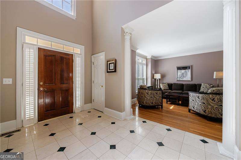 1021 Oakpointe PL