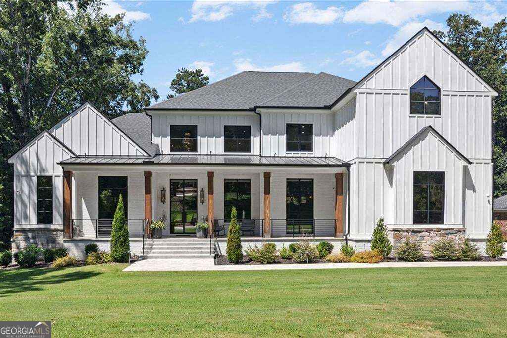575 Indian Hills PKWY NE