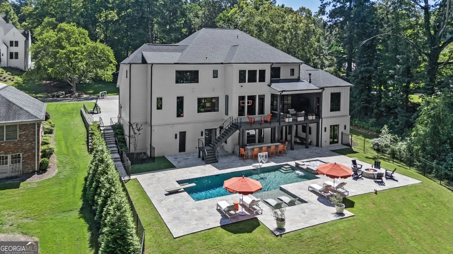 575 Indian Hills Parkway NE