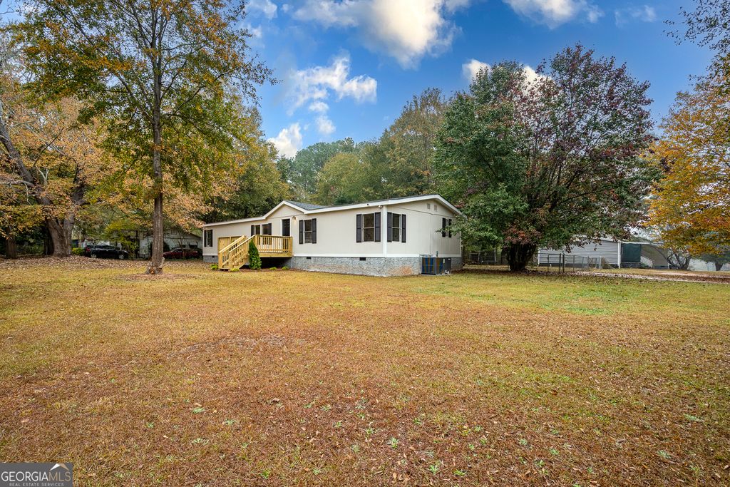 Photo of 1326 Elm Circle, Stockbridge, GA 30281 (MLS # 10652134)