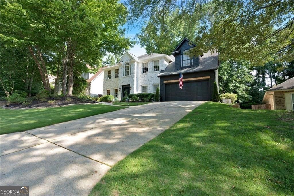 4385 Pinehollow CT