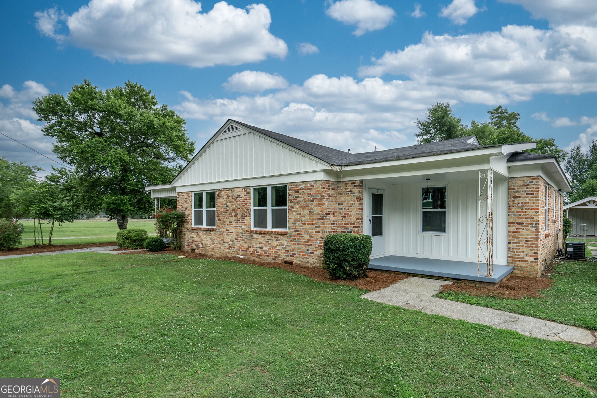 175 E Main ST B