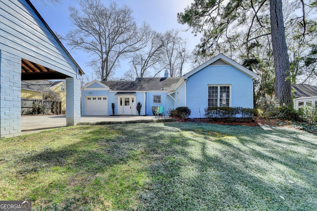 Photo of 1926 N Decatur Road NE, Atlanta, GA 30307 (MLS # 10669102)