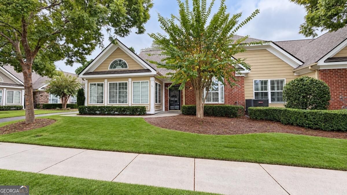 2104 Sweet Apple CIR
