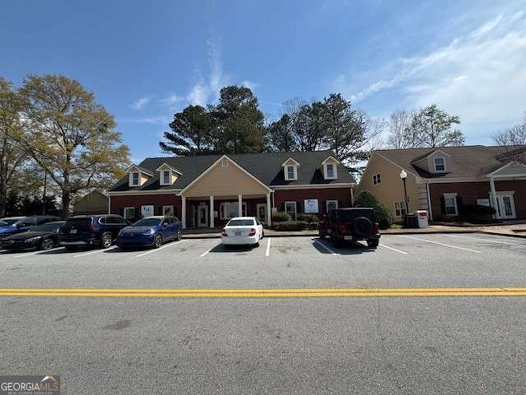 Photo of 3849 Oakview Drive SW #UPSTAIRS UNIT/210, Powder Springs, GA 30127 (MLS # 10717373)