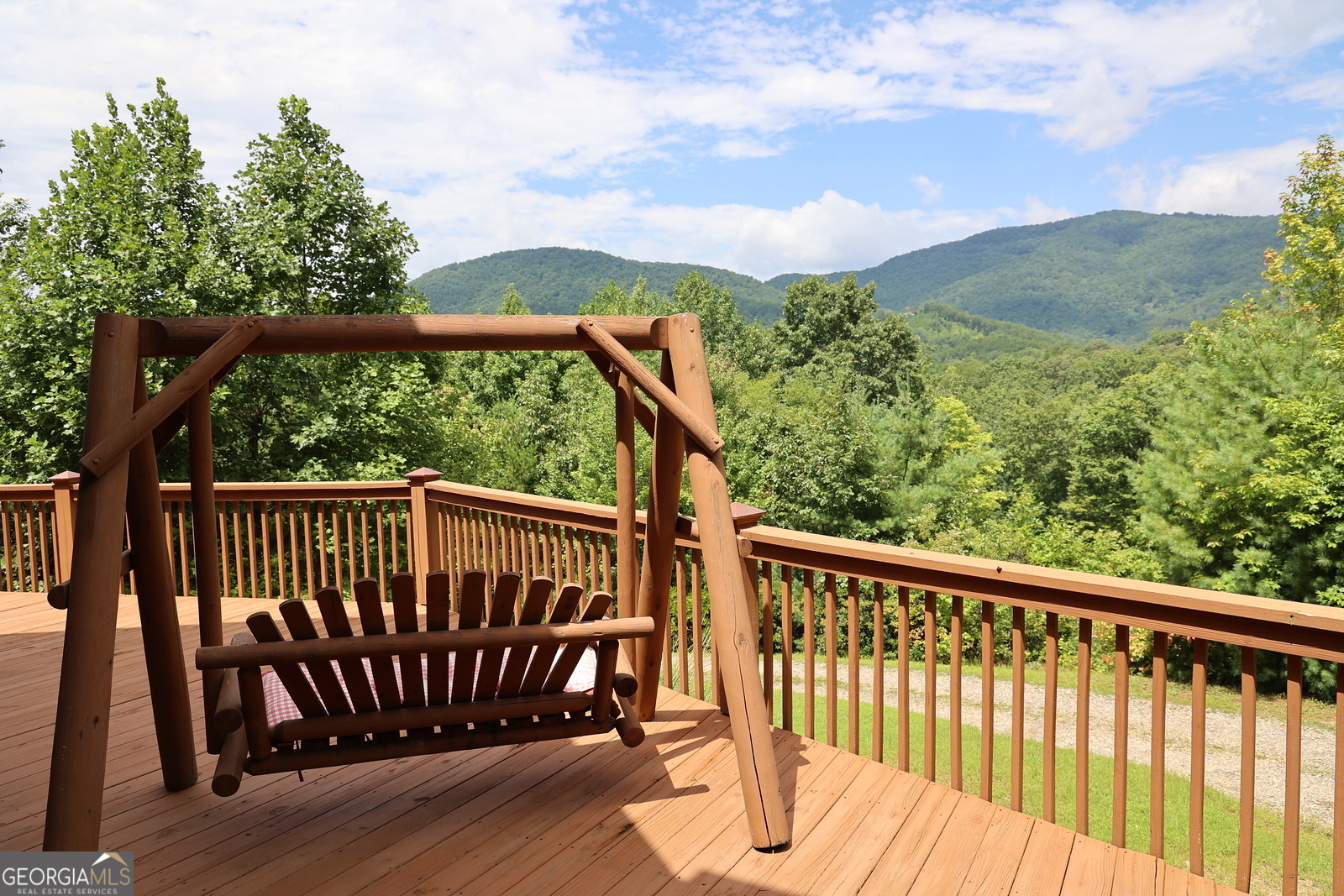 26 Clarice LN