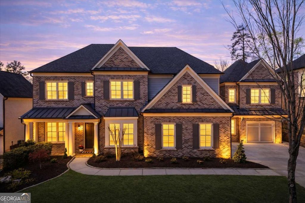 Photo of 11040 Callaway Drive, Johns Creek, GA 30097 (MLS # 10718316)