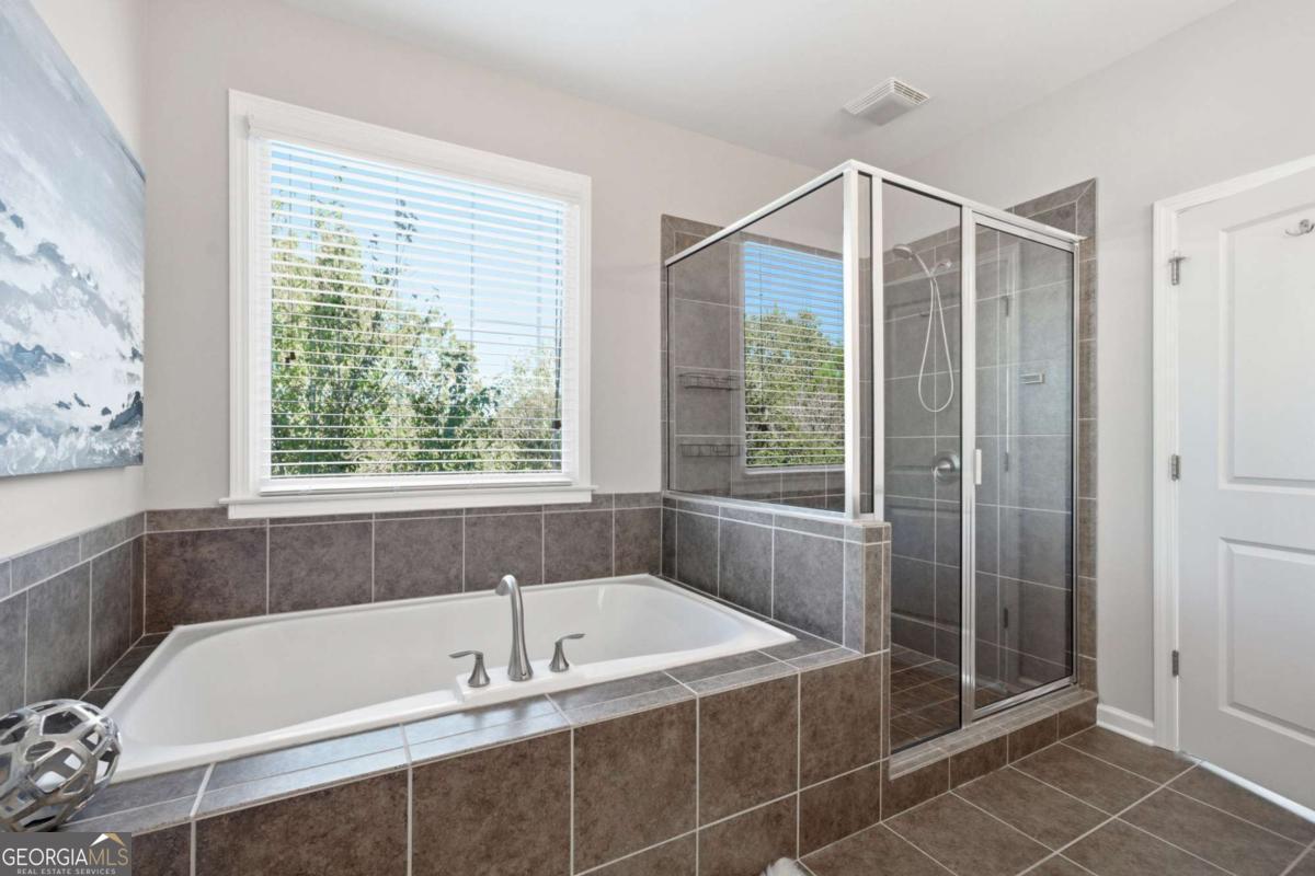 Dupont Commons - Residential